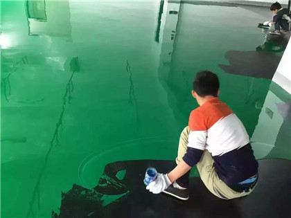 新源下面给你一份环氧地坪漆施工的完整流程